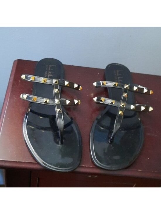 Nicole Miller Shoes - Nicole Miller New York Black With Gold Studs Flip Flop Sandals Size 9